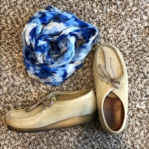 Clark’s Original Wallabees women’s